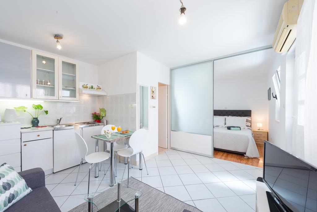 Studio Hajdi Apartment ดูบรอฟนิก ภายนอก รูปภาพ