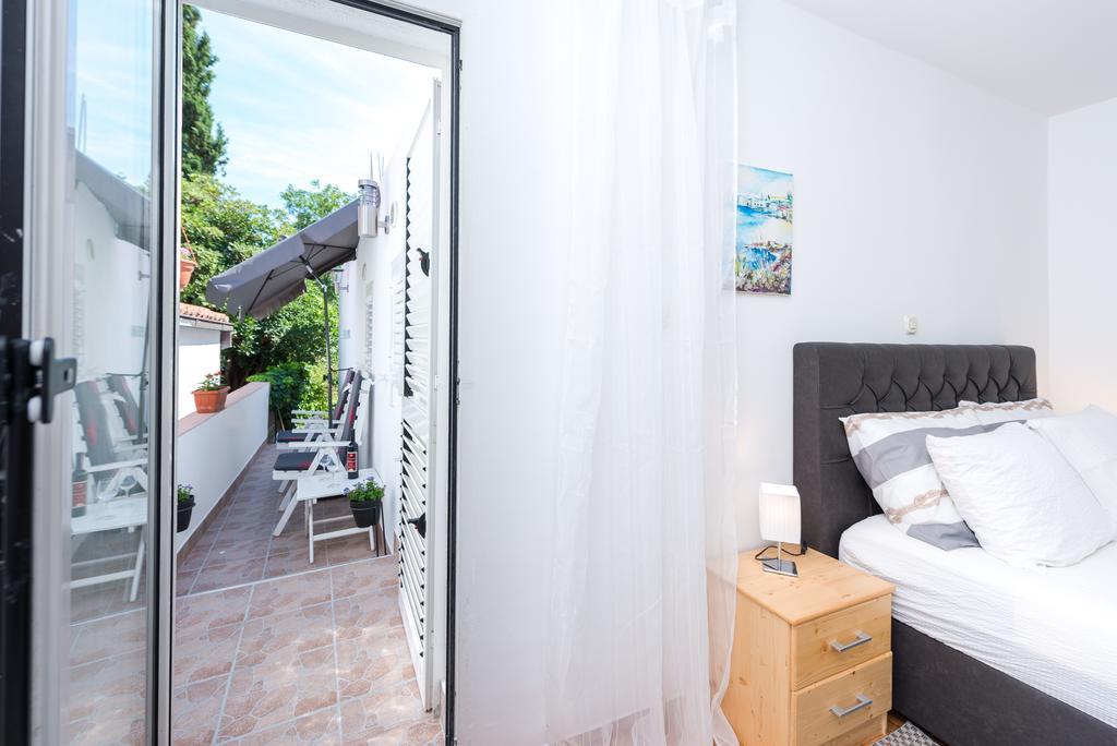 Studio Hajdi Apartment ดูบรอฟนิก ภายนอก รูปภาพ
